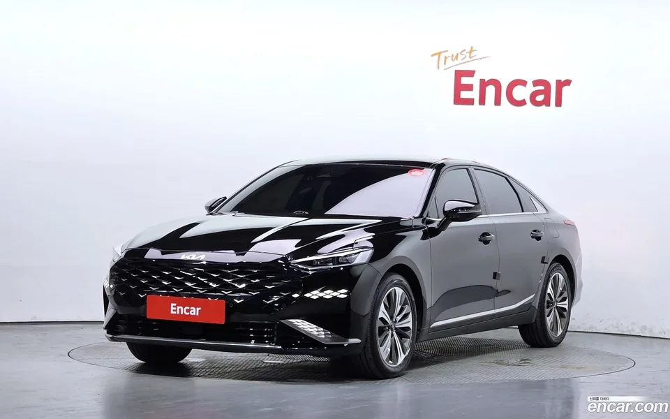 Kia K8 Hybrid 2023