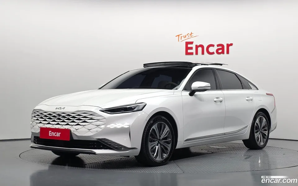 Kia K8 Hybrid 2023