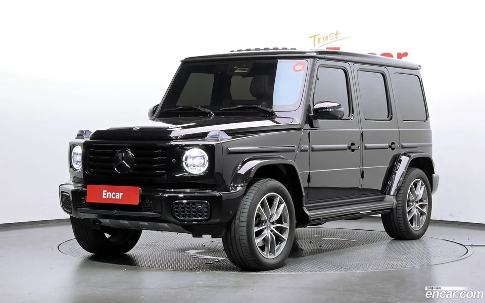 Mercedes-Benz G-Class 2024