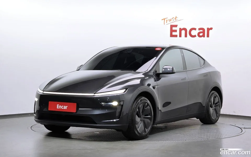 Tesla Model Y 2026
