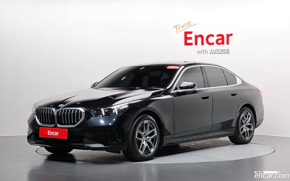 BMW 5 Series 2025