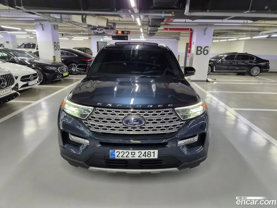 Ford Explorer 2023