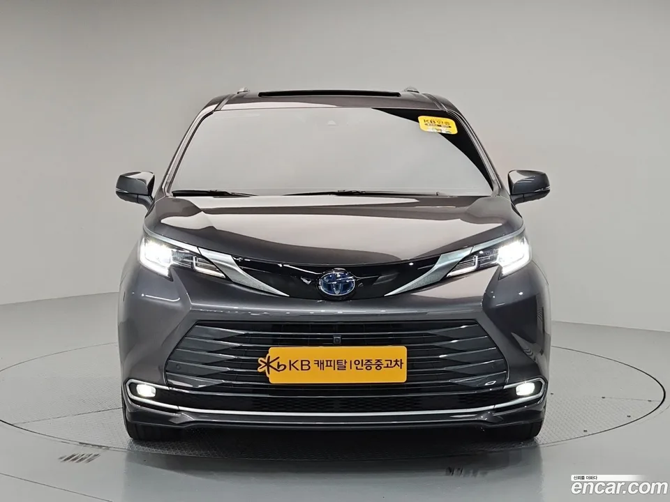 Toyota Sienna 2023
