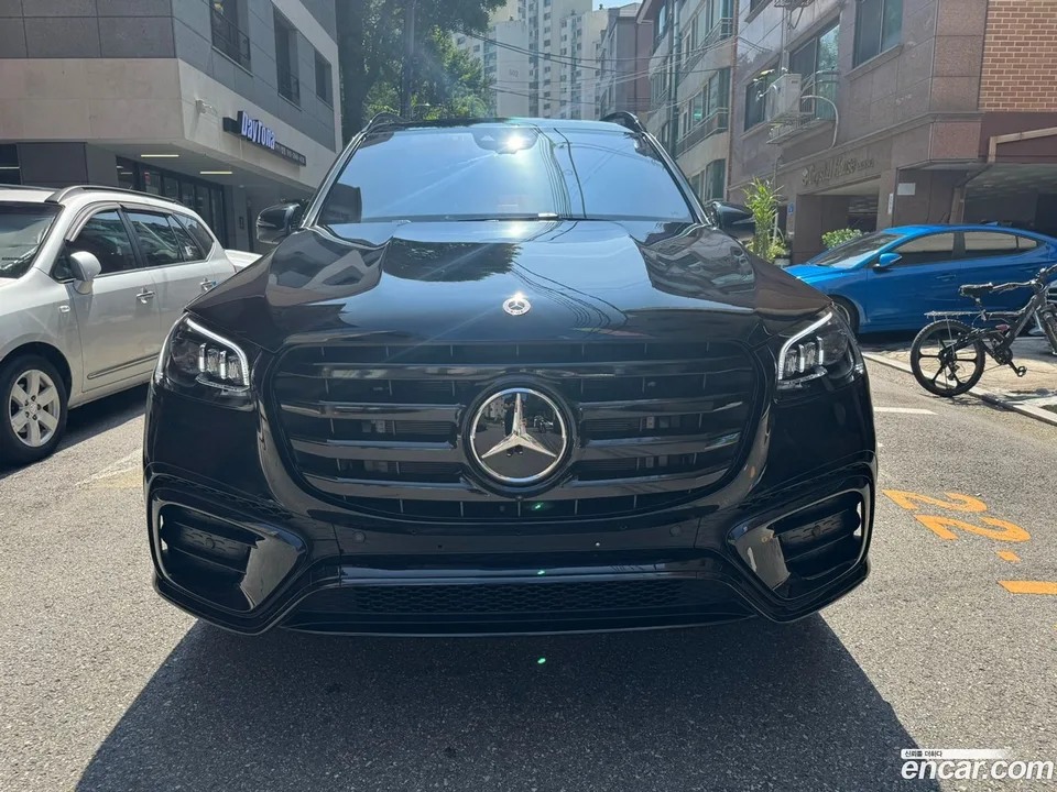 Mercedes-Benz GLS-Class 2024
