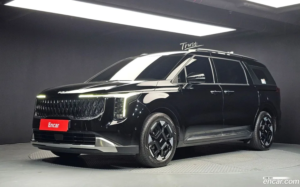 Kia Carnival 2025