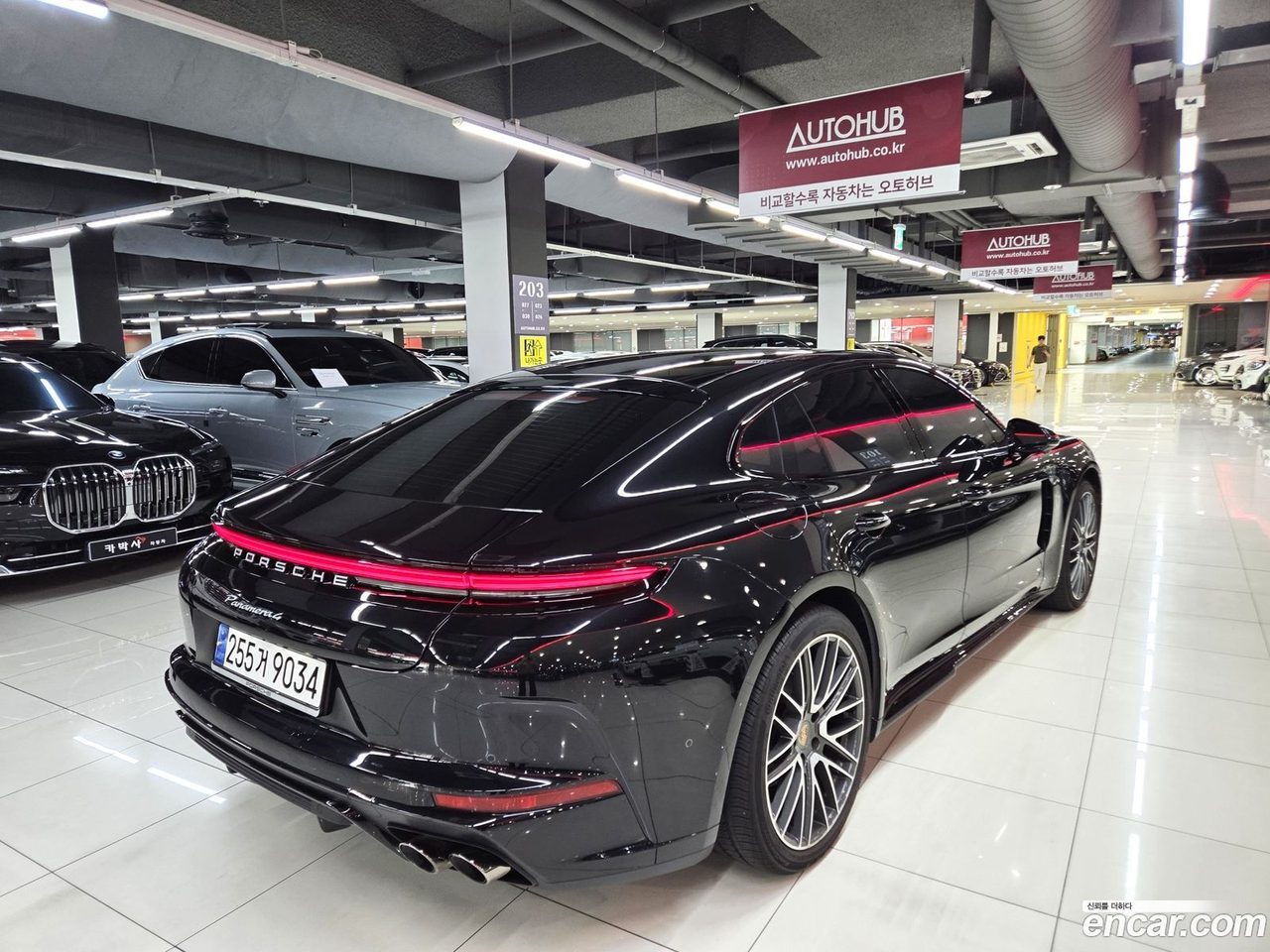 Porsche Panamera (976) 2024 — 3