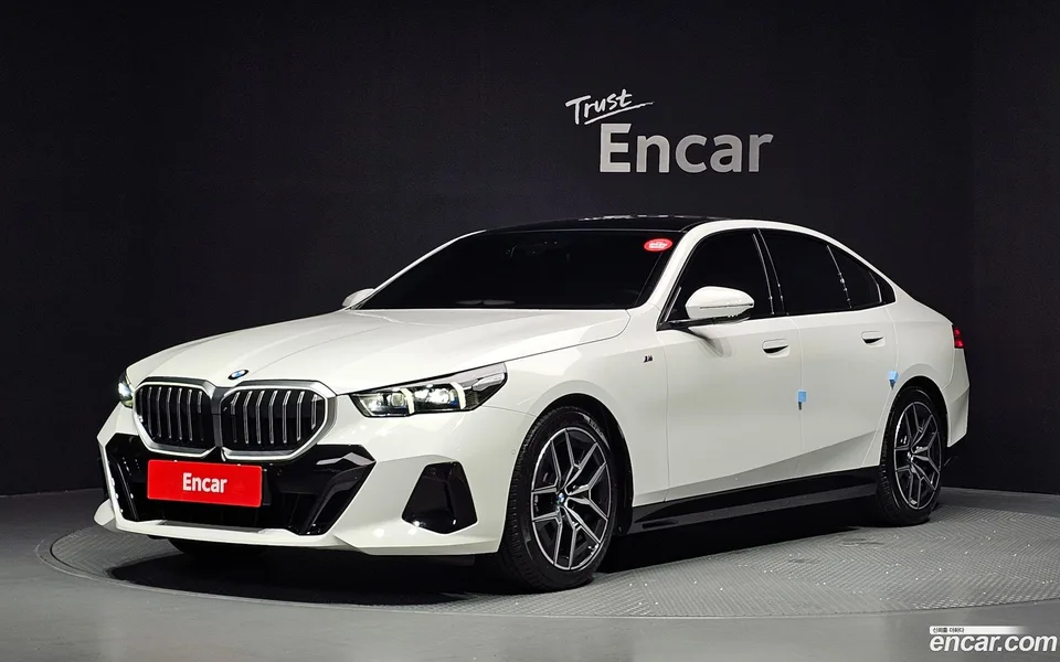BMW 5 Series 2025