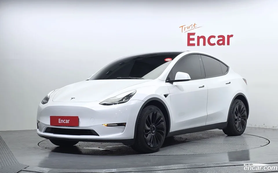 Tesla Model Y 2022