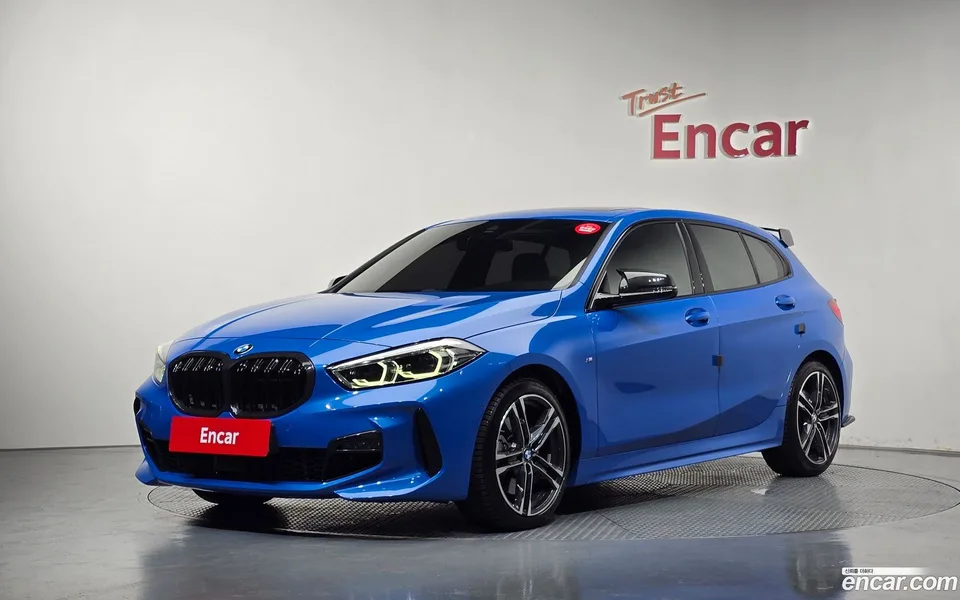 BMW 1 Series 2023