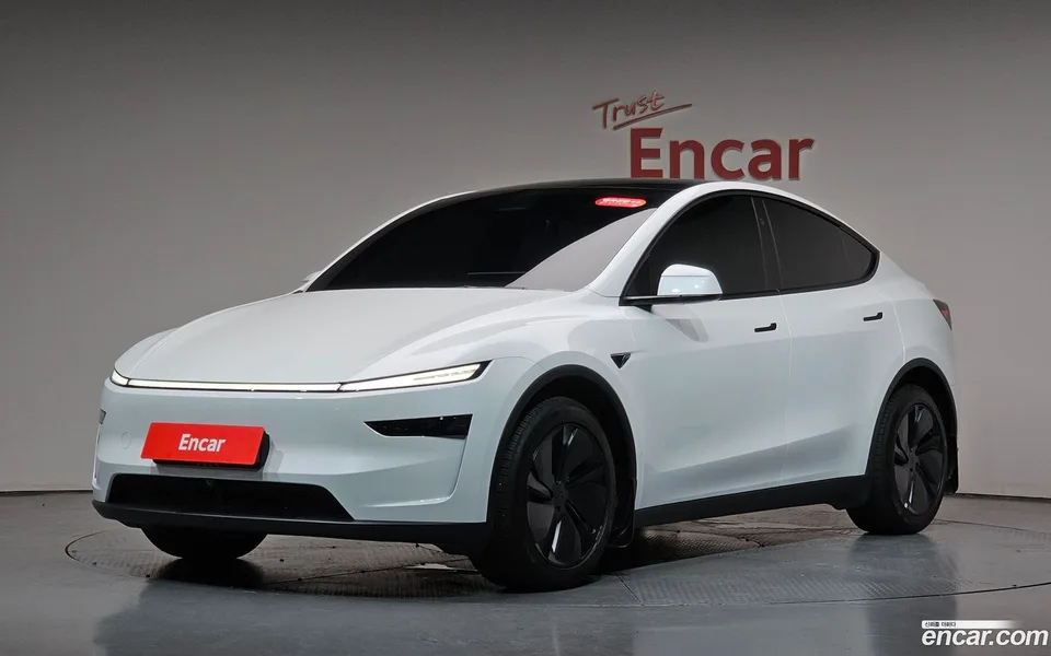 Tesla Model Y 2026