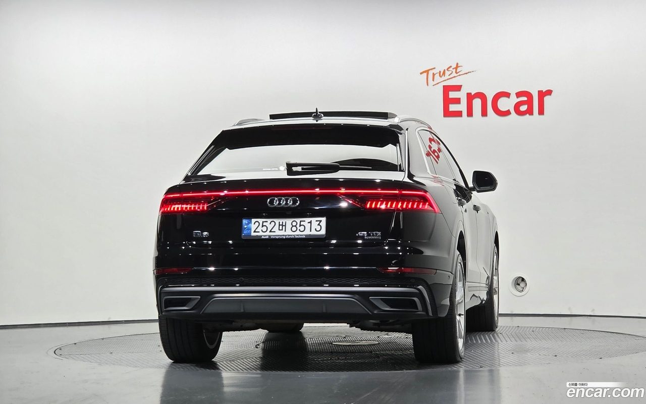Audi Q8 (4M) 2022 — 4