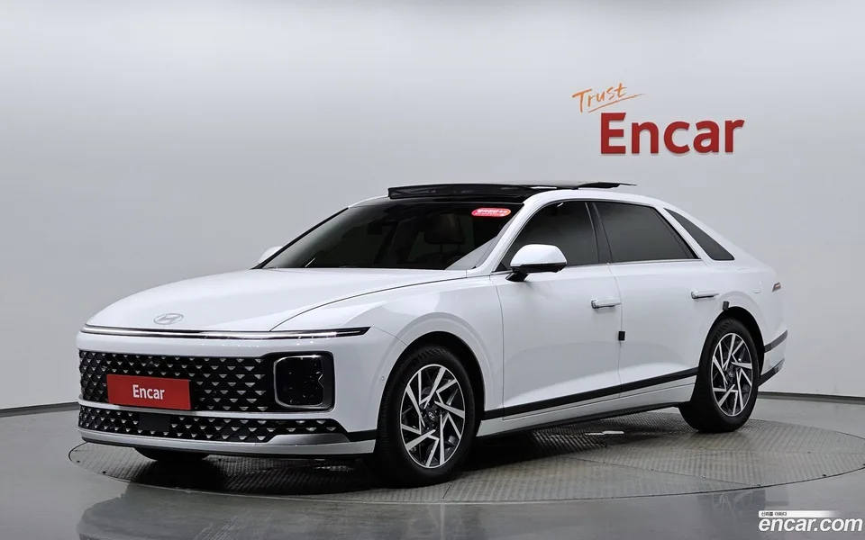 Hyundai Grandeur Hybrid 2025