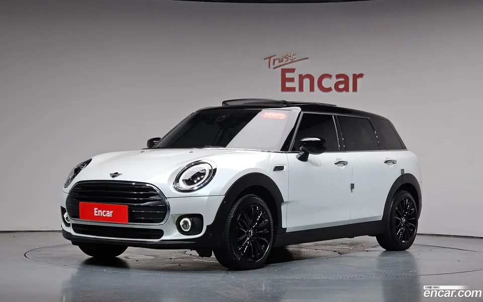 MINI Cooper Clubman 2023