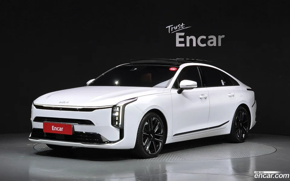 Kia K8 Hybrid 2024