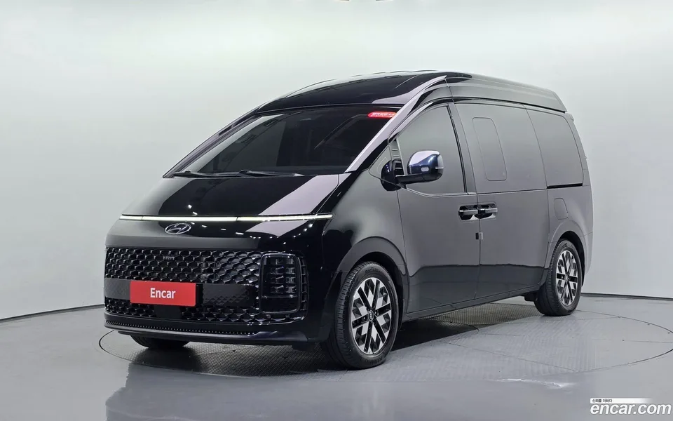 Hyundai Staria 2023