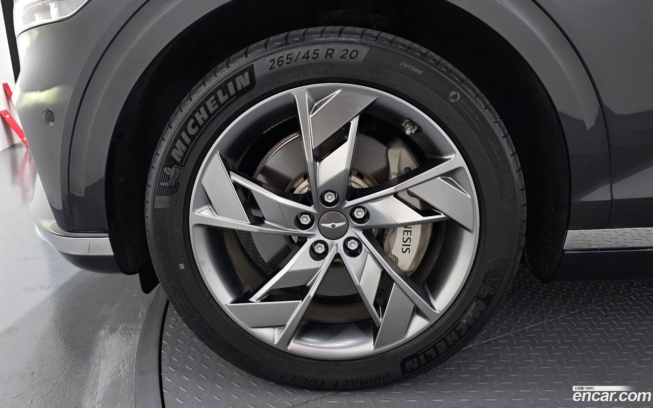 Genesis Electrified GV70 2022 — 2