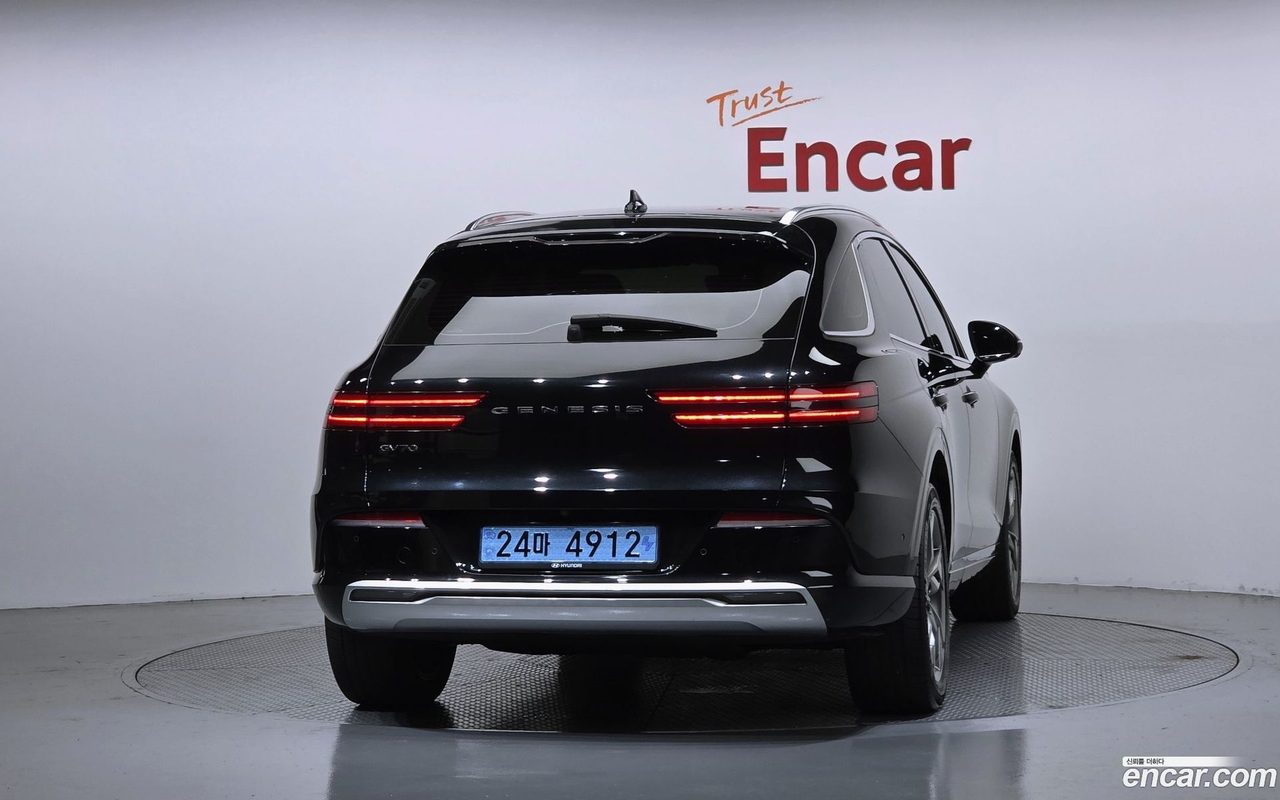 Genesis Electrified GV70 2022 — 4