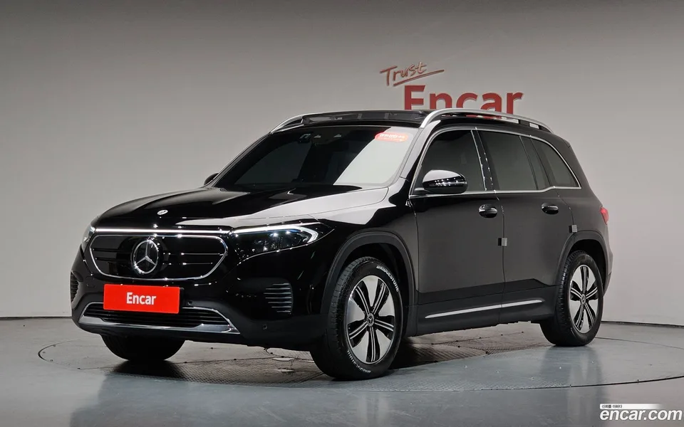 Mercedes-Benz EQB 2024