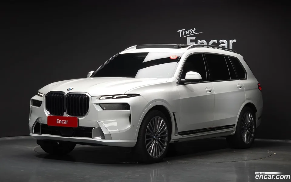 BMW X7 2023