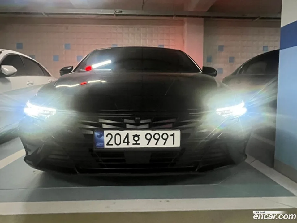Hyundai Avante CN7 Hybrid 2025