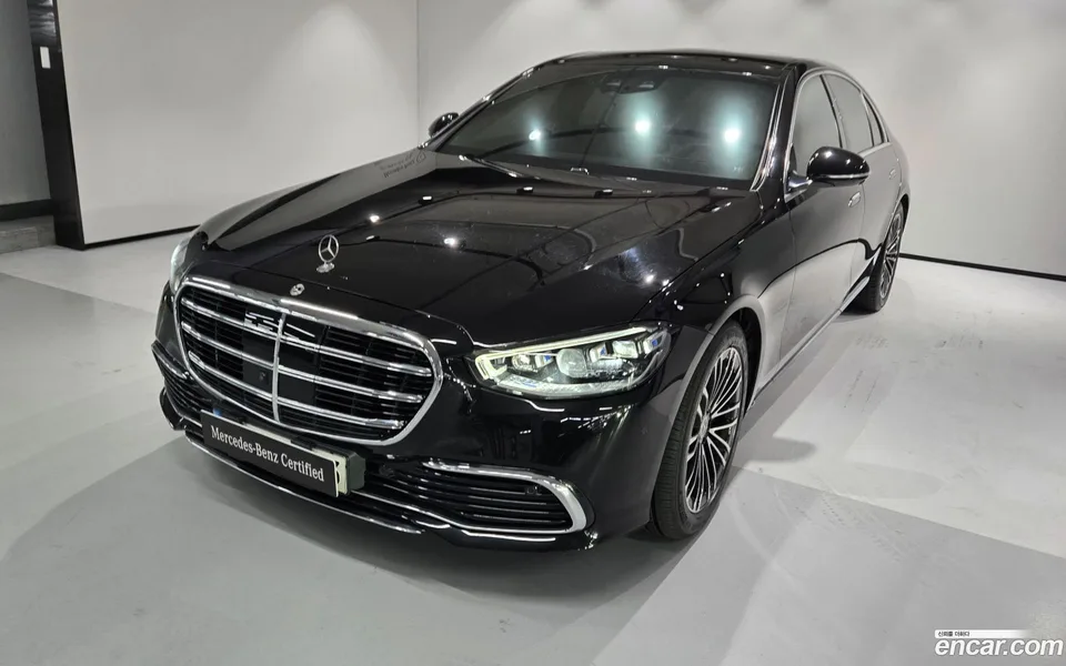 Mercedes-Benz S-Class S350 d 2022 — photo 1, buy with delivery to Moscow