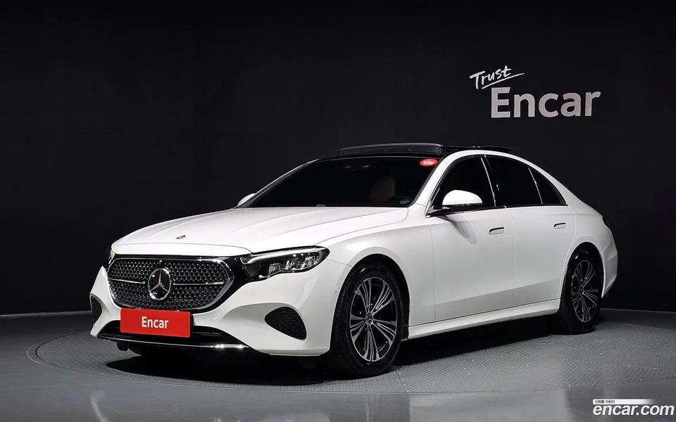 Mercedes-Benz E-Class 2025