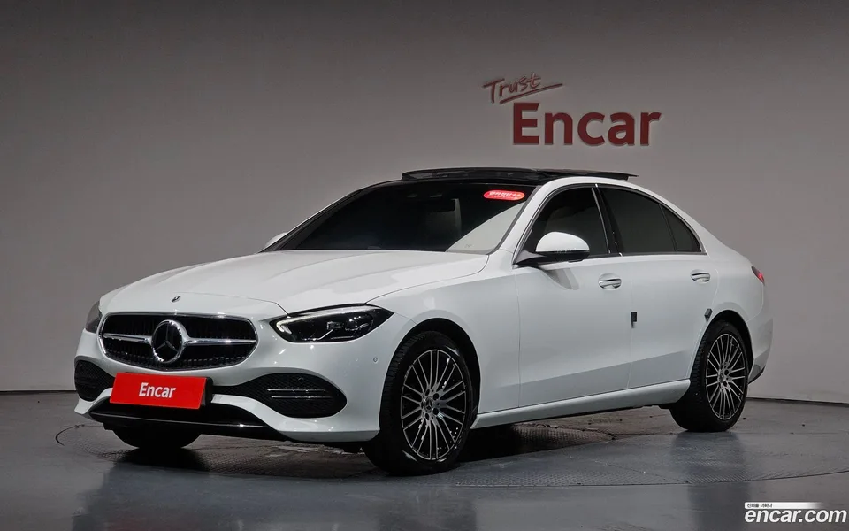 Mercedes-Benz C-Class 2025