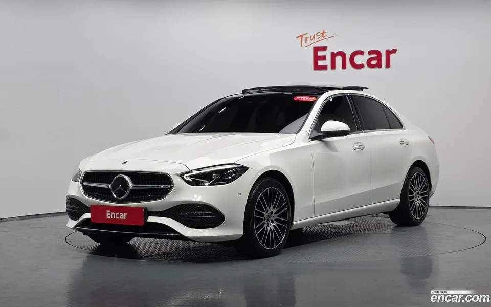Mercedes-Benz C-Class 2022
