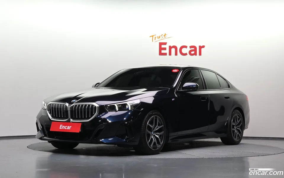 BMW 5 Series 2024