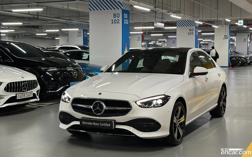 Mercedes-Benz C-Class 2026