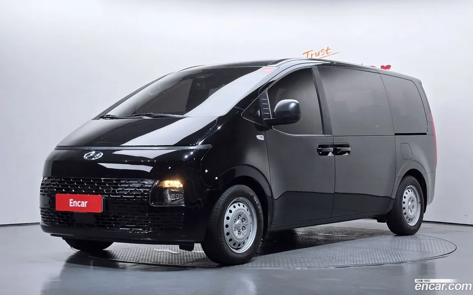 Hyundai Staria 2022