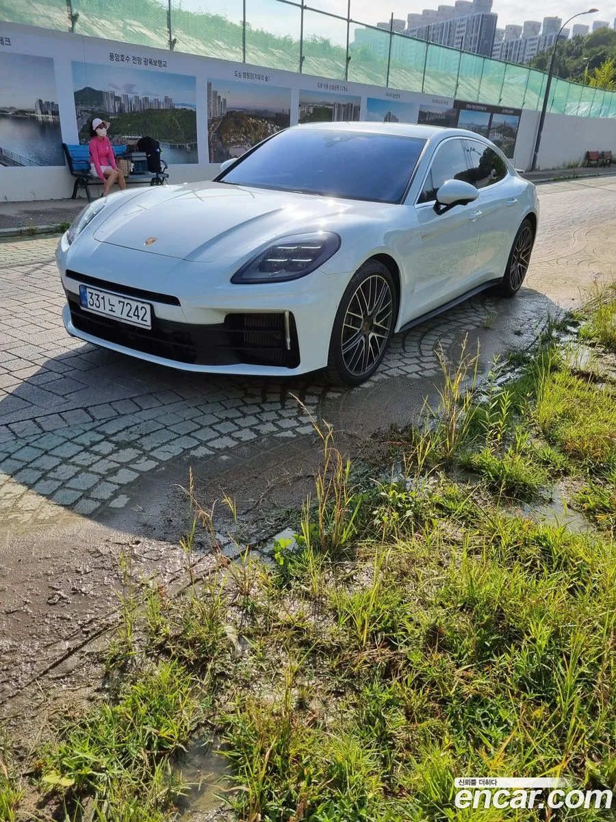 Porsche Panamera (976) 2026