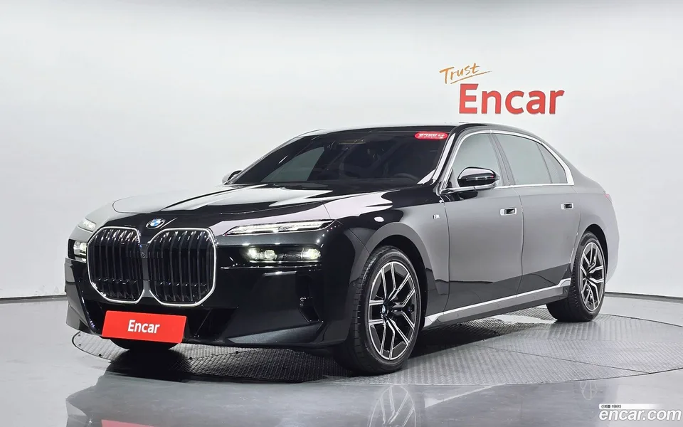 BMW 7 Series 2025