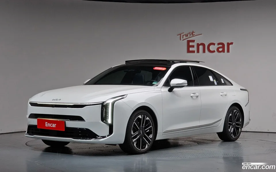 Kia K8 Hybrid 2025