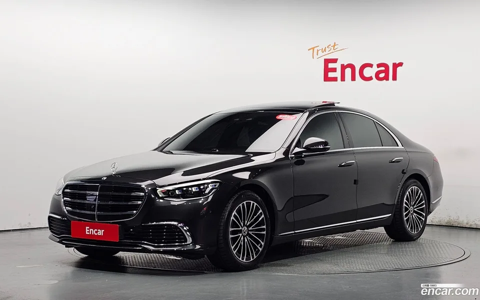 Mercedes-Benz S-Class 2022