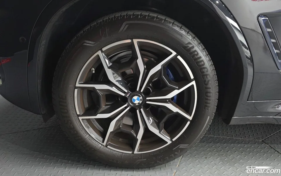 BMW X3 xDrive 20i M 2022 — thumbnail 2