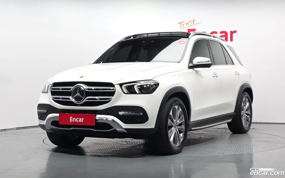 Mercedes-Benz GLE-Class 2023