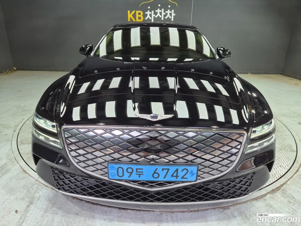 Genesis Electrified G80 2023