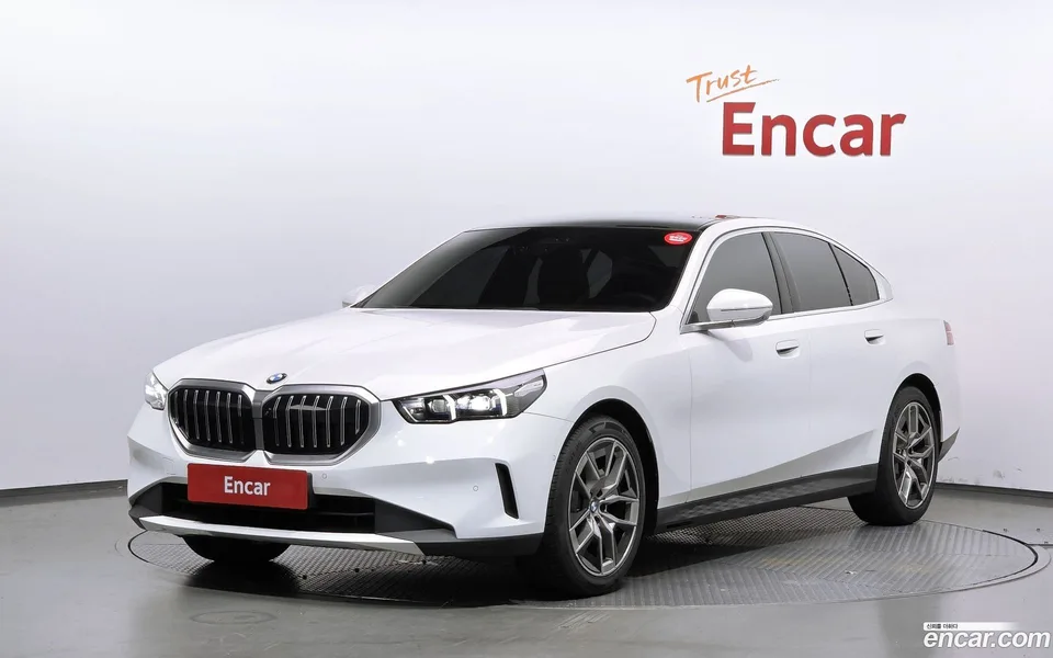 BMW 5 Series 2023