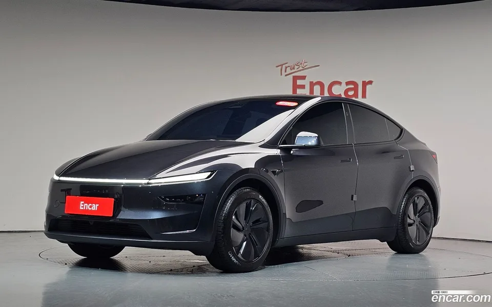 Tesla Model Y 2026