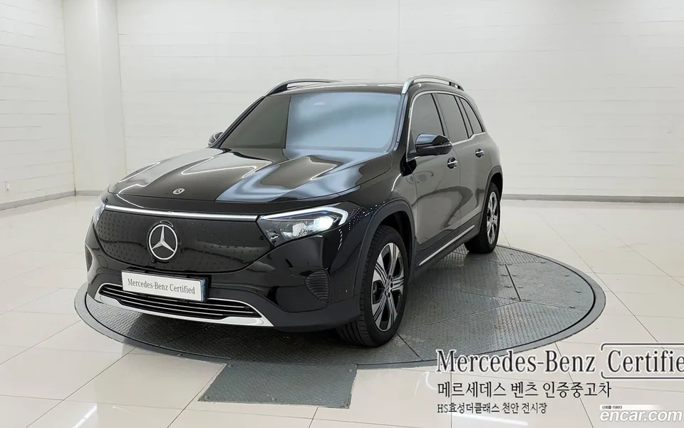 Mercedes-Benz EQB 2025
