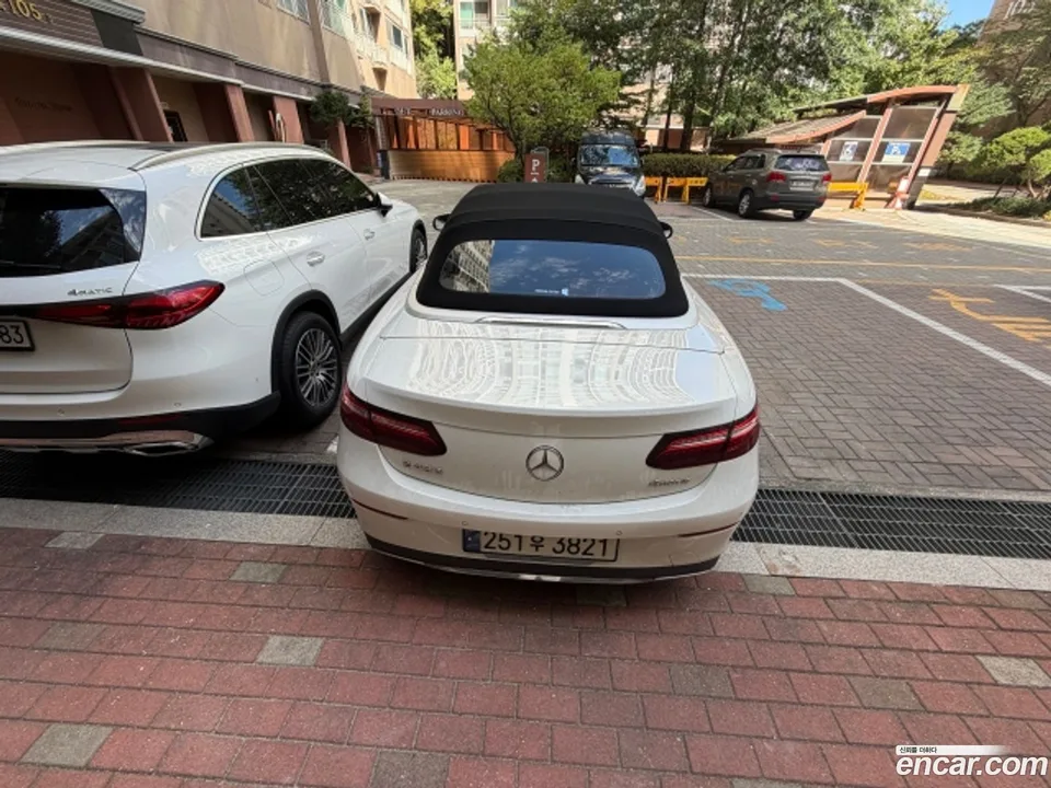 Mercedes-Benz E-Class E450 4MATIC 2023 — миниатюра 2