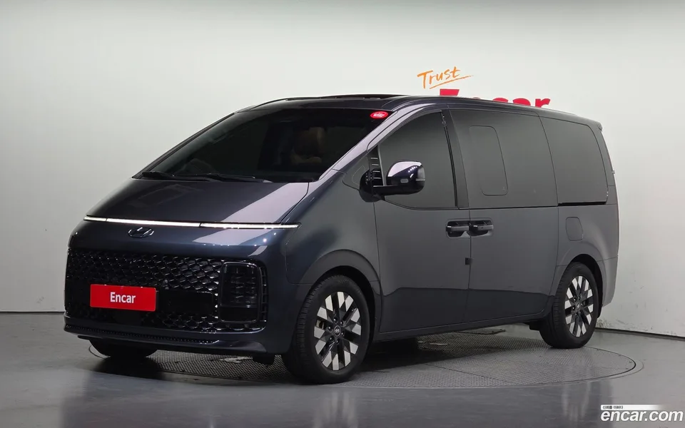 Hyundai Staria 2023