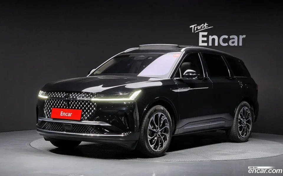 Lincoln Nautilus 2.0 AWD 2024 — photo 1, buy with delivery to Moscow