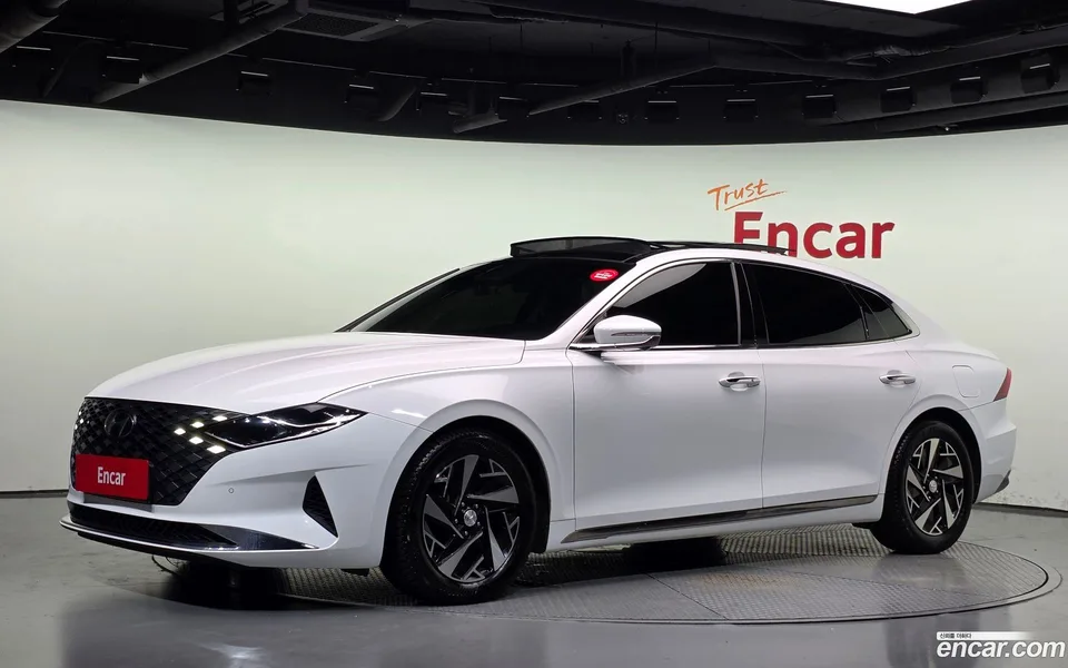 Hyundai Grandeur IG Hybrid 2022