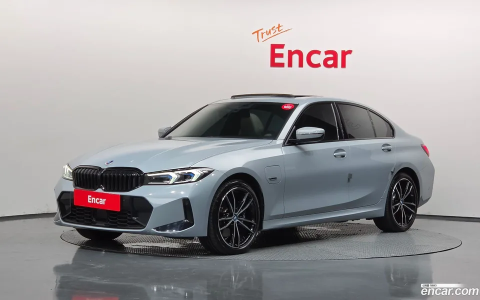 BMW 3 Series 2023