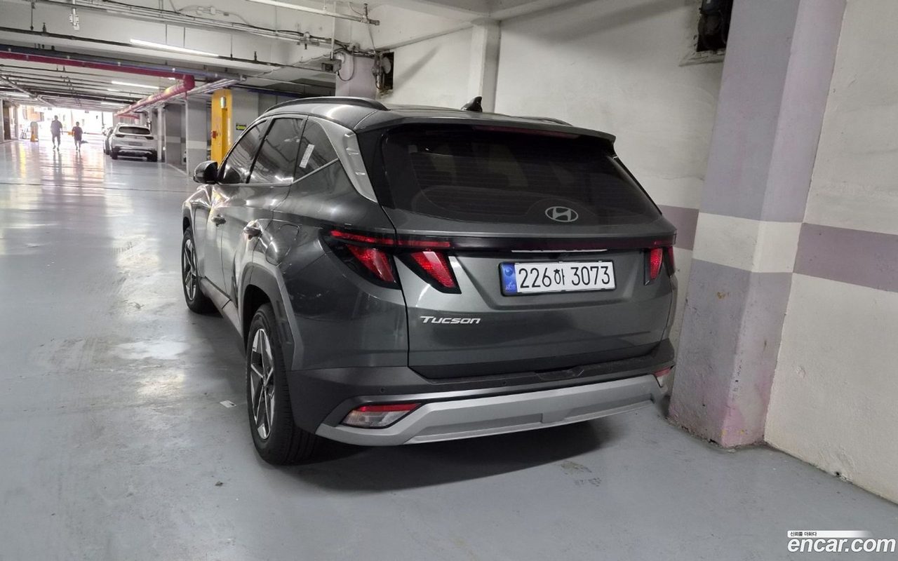 Hyundai Tucson NX4 2025 — 3