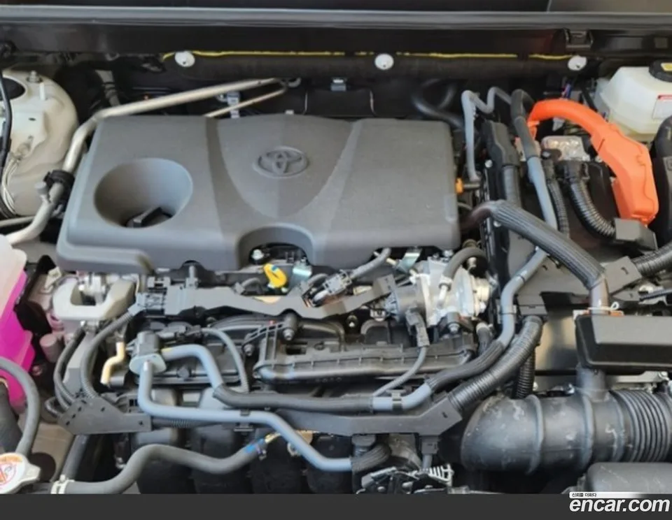Toyota RAV4 2.5 4WD LTD 2025 — thumbnail 5