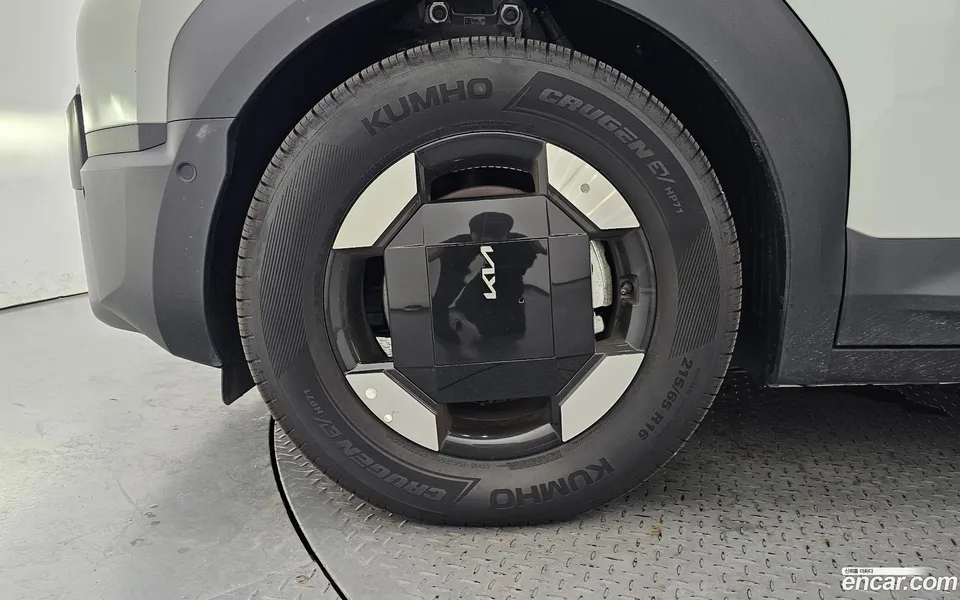 Kia PV5 2025 — миниатюра 2