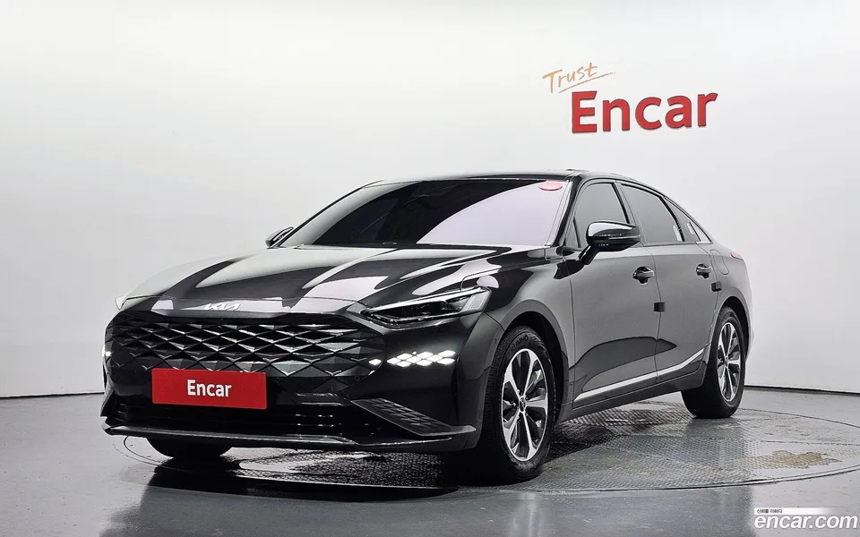 Kia K8 Hybrid 2024